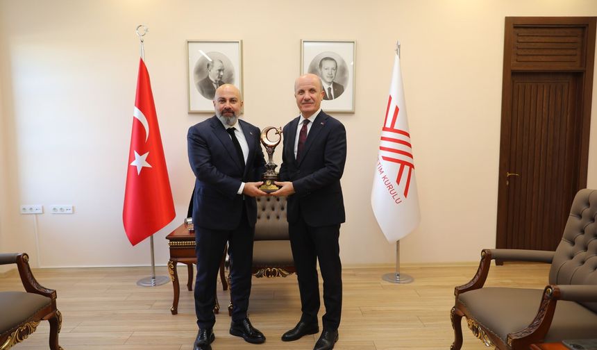 RDÜ Mütevelli Heyet Başkanı Barış Çakmakçı'dan YÖK Başkanı Prof. Dr. Erol Özvar’a ziyaret