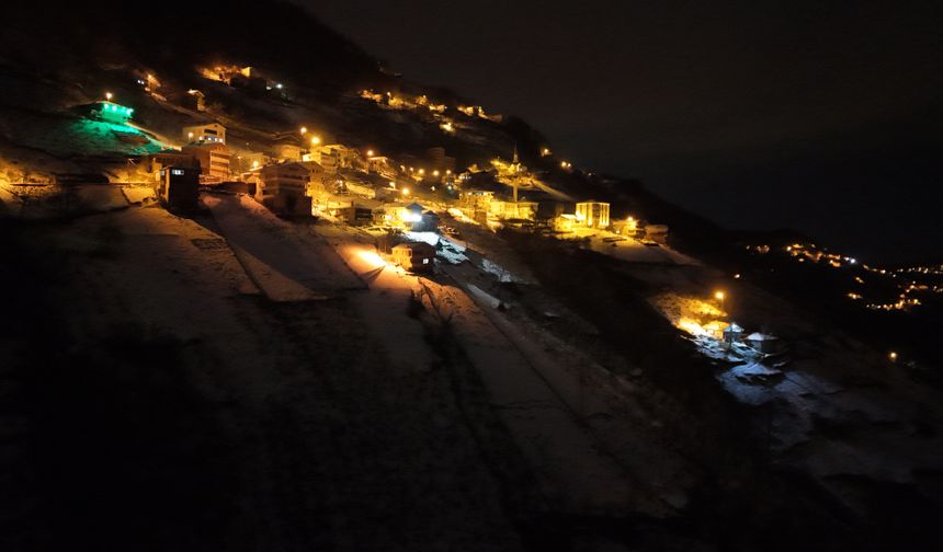 Trabzon'un yüksek kesimlerinden kar manzaraları