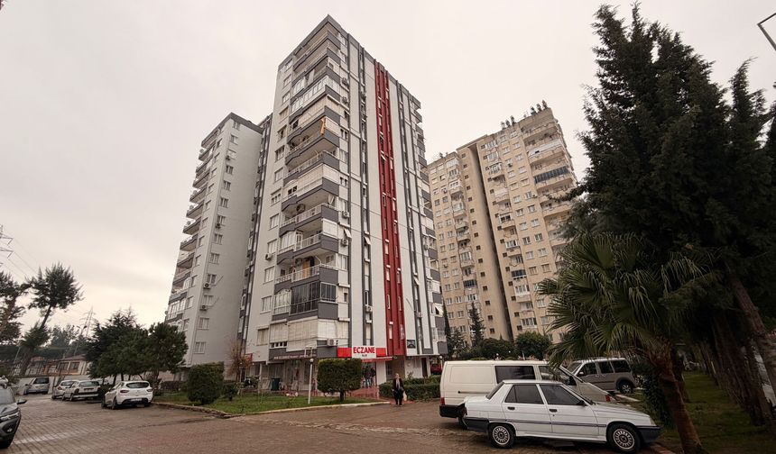 Ukraynalı anne, 1 gün sonra oğlunun düştüğü balkondan düşüp öldü