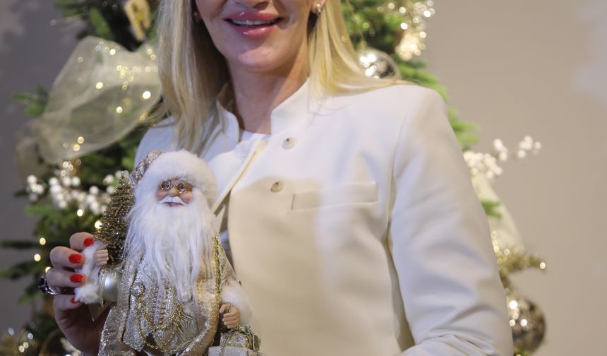 Yılbaşı ağaçlarında hazır süslü ve kompakt modeller ilgi görüyor