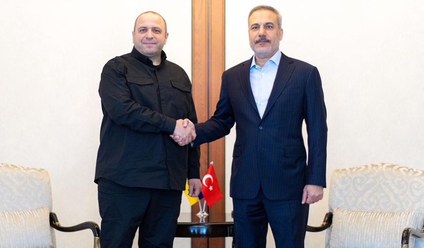 Bakan Fidan, Ukrayna Milli Güvenlik ve Savunma Konseyi Sekreteri Umerov ile görüştü