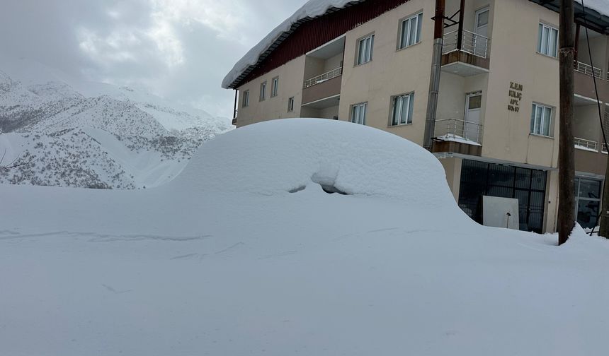 Beytüşşebap beyaz örtüyle kaplandı