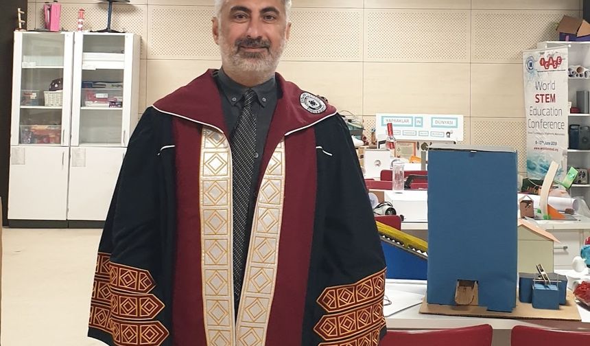 'Çocuklarınızı test kitaplarına hapsetmeyin, evinizi laboratuvara çevirin'