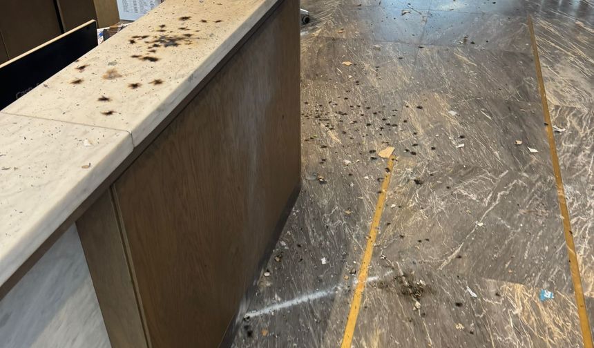 İstanbul - Zeytinburnu'nda kargo paketinin patlamasının güvenlik kamerası ortaya çıktı