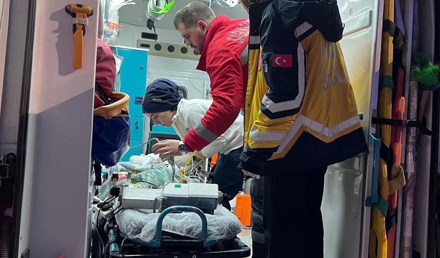 Kalp yetmezliği hastası 5 aylık bebek, ambulans uçakla sevk edildi