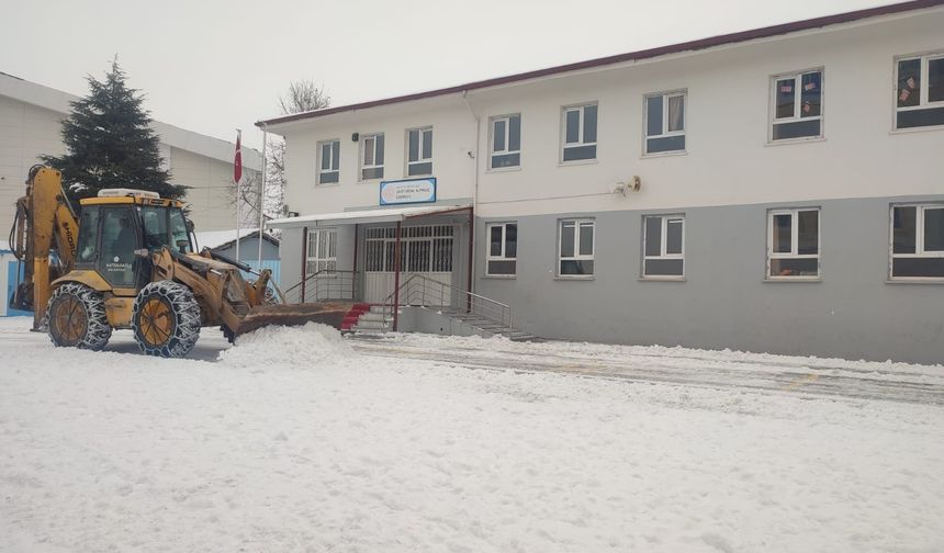 Malatya'da 3 ilçede eğitime 1 gün ara verildi