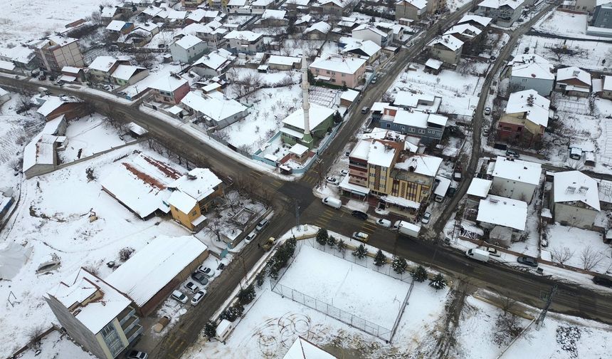 Malatya'da kar nedeniyle eğitime ara verildi