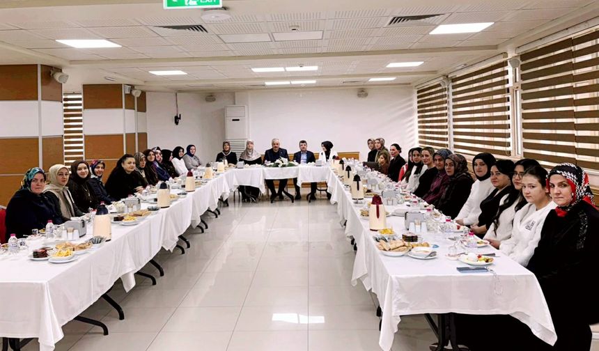 BAFRA ÖĞRETMEN EVİNDE KAHVALTI PROĞRAMI