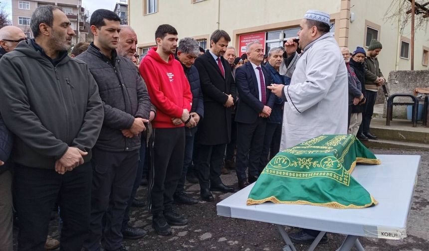 1,5 aylık bebek yaşama tutunamadı