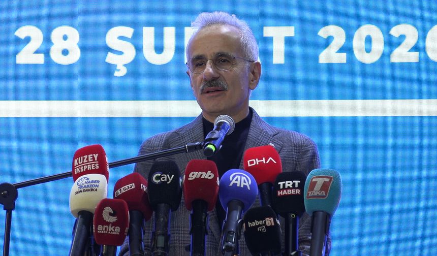 Bakan Uraloğlu: İran, Irak, Suriye, Lübnan ve Ürdün'e olan bütün uçuşları 2 Mart'a kadar iptal ettik (2)