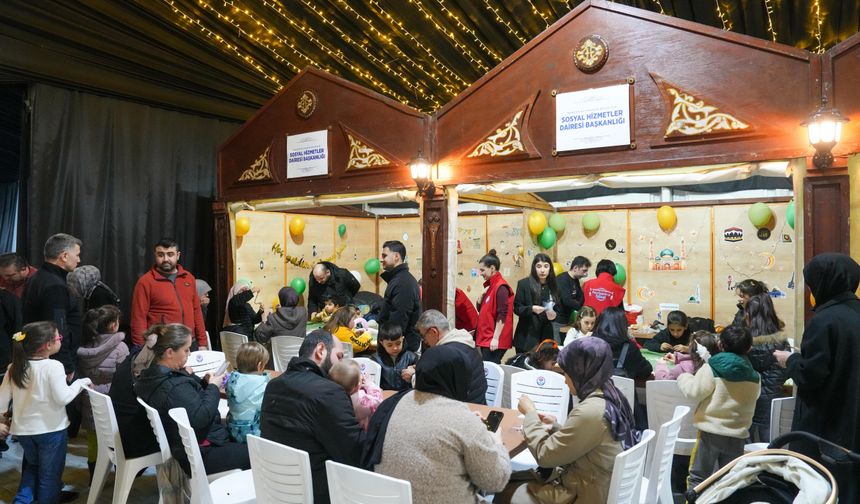 Ramazan Sokağı'nda eğlence sürüyor