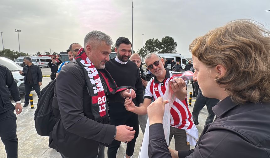 Samsunspor'a veda eden Thomas Reis: Birlikte tarih yazdık ve bunu hiçbir zaman unutmayacağım