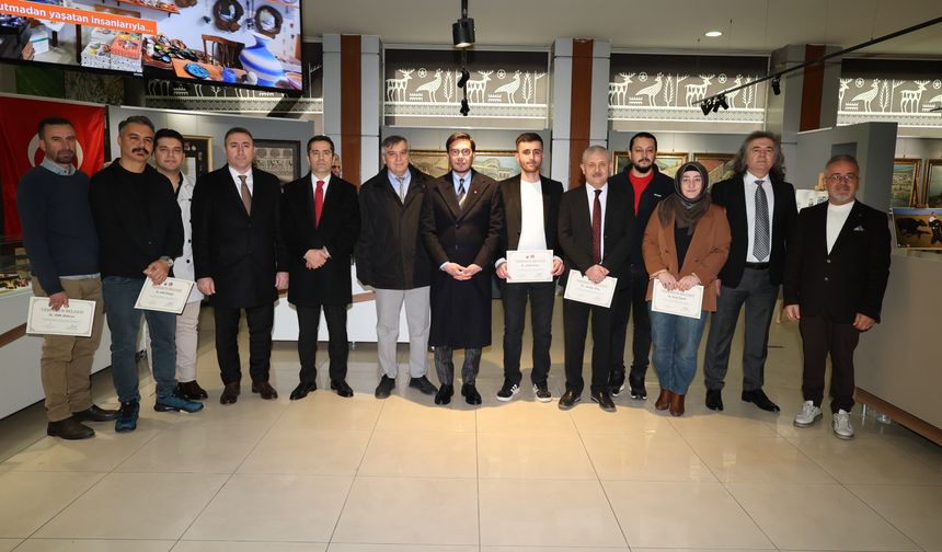 Tokat'ta ödüllü fotoğraf sergisi açıldı