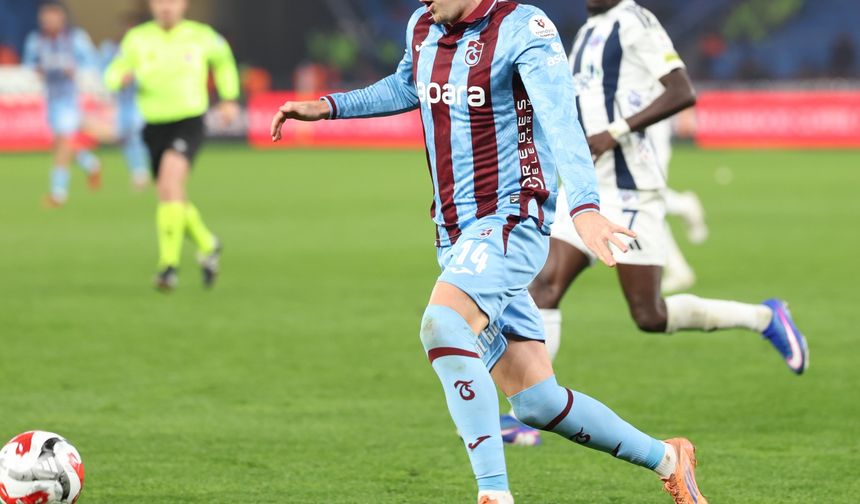 Trabzonspor 3 oyuncuyu kadrosuna katarken 8 oyuncu takımdan ayrıldı