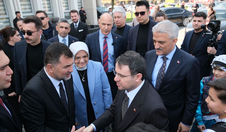 Bakan Gürlek: Ziyaretlerimizin amacı, sahadaki gözlemlerimizi yasal statüye dönüştürmek