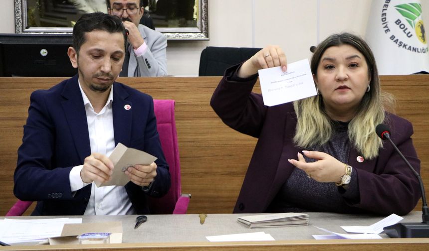 Bolu Belediyesi Başkan Vekili Mehmet Tuna Özcan oldu