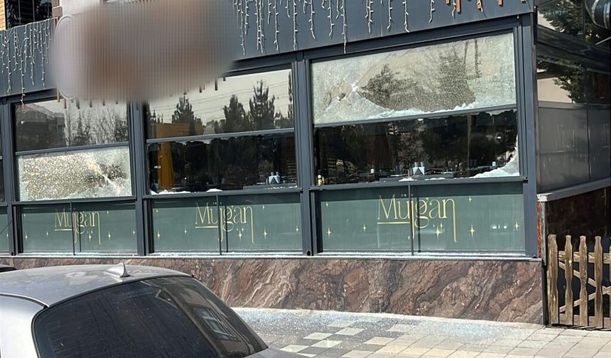 Bolu'da restoranın kurşunlanması kamerada