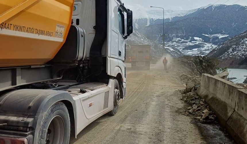 Gümüşhane- Giresun kara yolu ulaşıma açıldı (2)