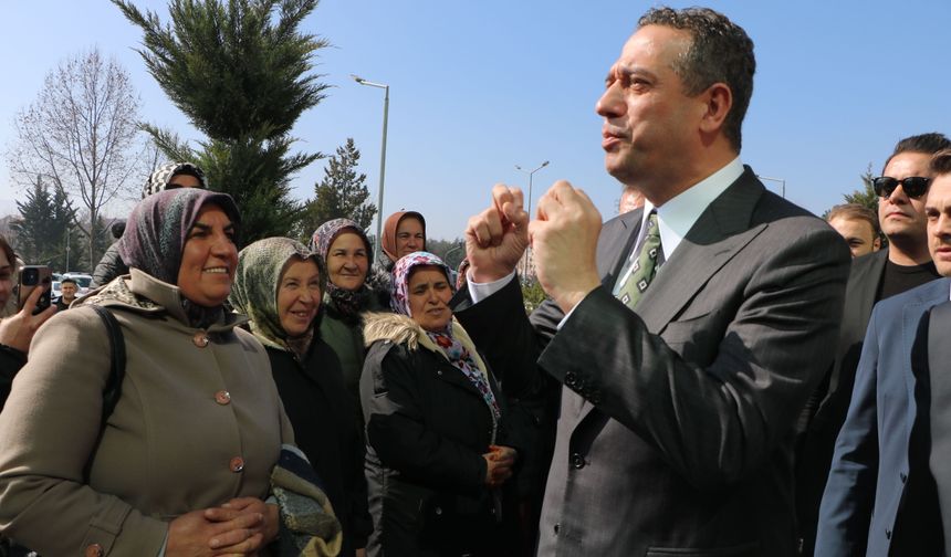 'İrtikap' soruşturmasında gözaltına alınan Tanju Özcan adliyeye sevk edildi (2)