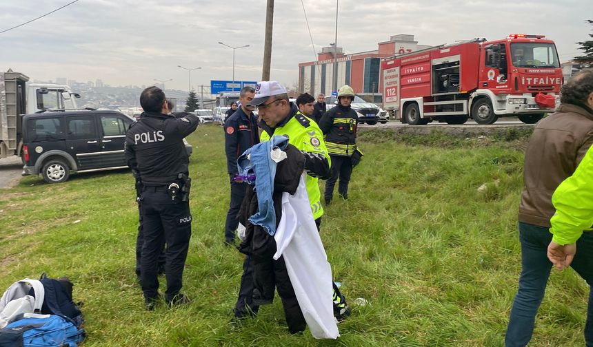 Samsun'da otobüs yan yattı: 9'u öğrenci, 11 yaralı (2)