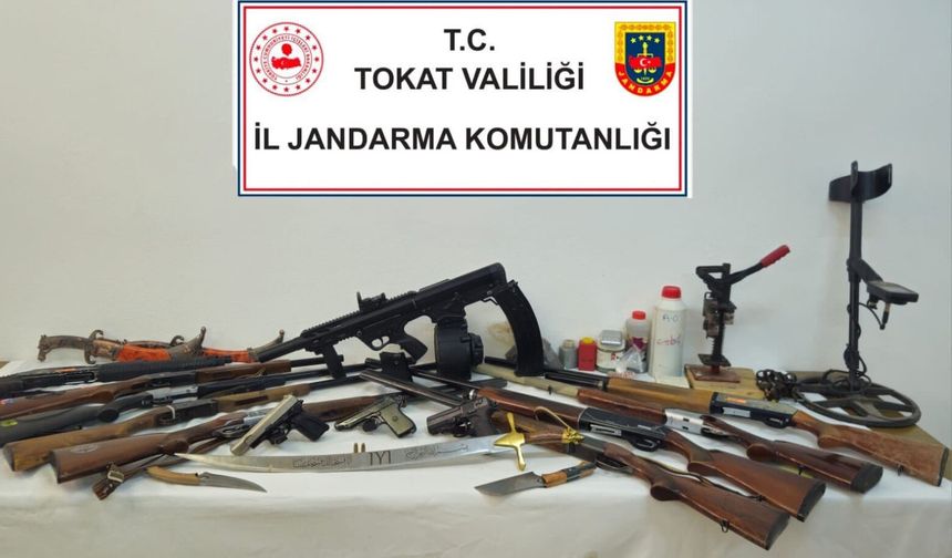 Tokat'ta silah ve kaçakçılık operasyonu: 6 gözaltı