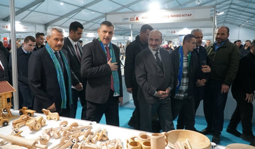 Bakan Çiftçi: Bağımlılıkla mücadeleyi çok boyutlu yaklaşımla ele alıyoruz (2)