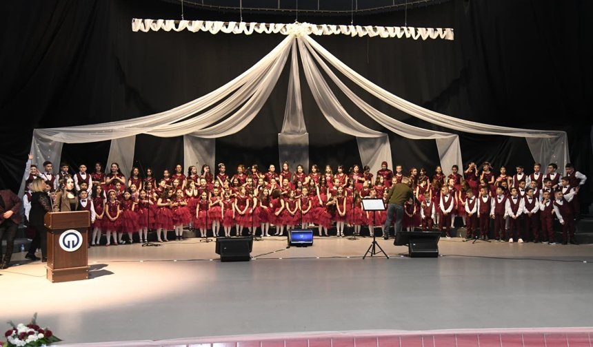 Başkan Genç'ten koca yürekli miniklere alkış