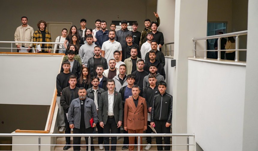 Başkan Karagöl yakın savunma eğitimi alan öğrencilerle buluştu