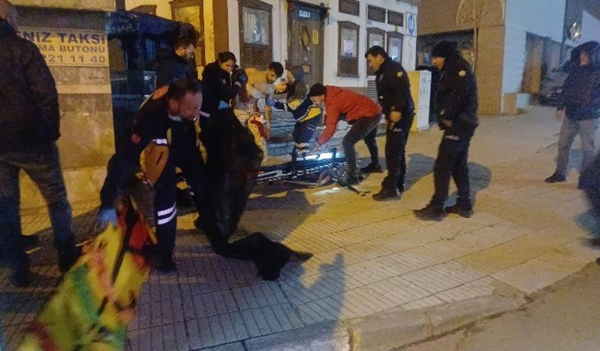 Çorum'da bıçaklı kavga: 2 yaralı