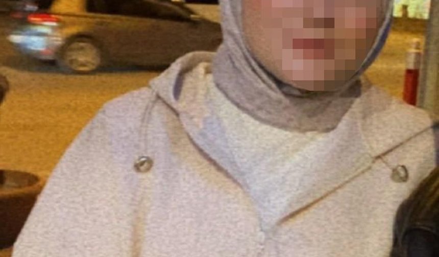 Eşini öldürmekle suçlanan kadının yargılanmasına başlandı