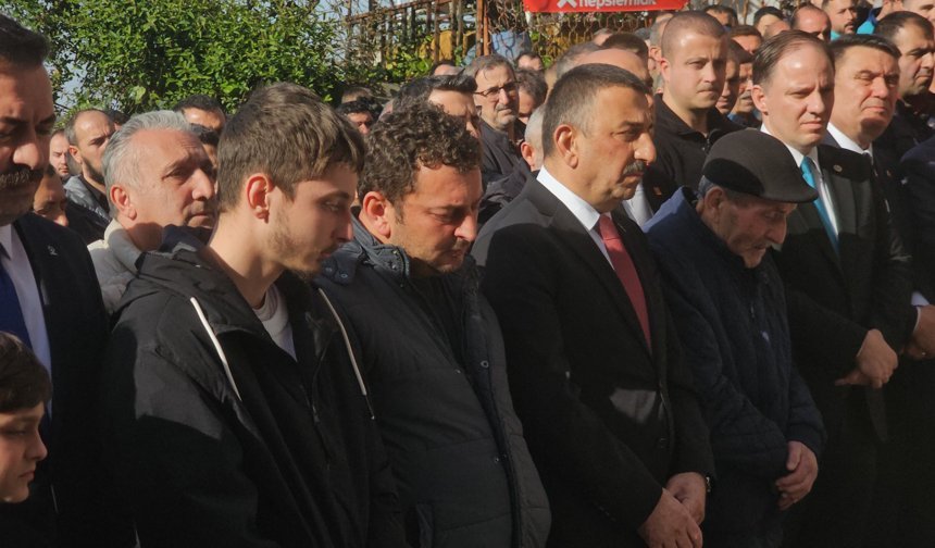 Menenjit ön tanısıyla tedavi gören Çağla yaşama tutunamadı (2)