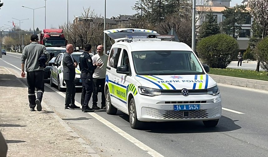 Otomobilin çarptığı yaya yaralandı