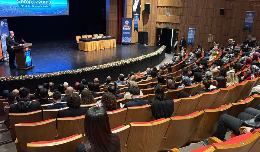 Prof. Dr. Zeybek: Dünyada 1900-2025 yılları arasında 6 bin taşkın, 7 milyonun üzerinde can kaybı yaşandı