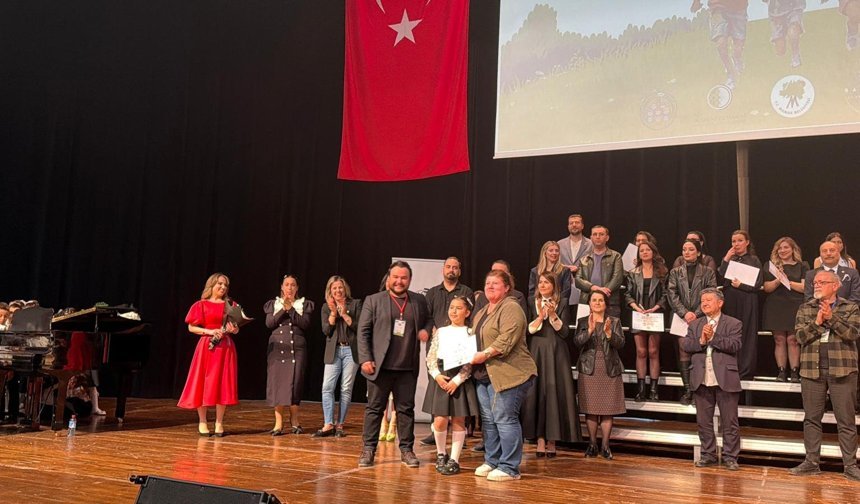 Samsun BİLSEM'in 'Kuzey'in Yıldızları' Ankara'dan ödüllerle döndü