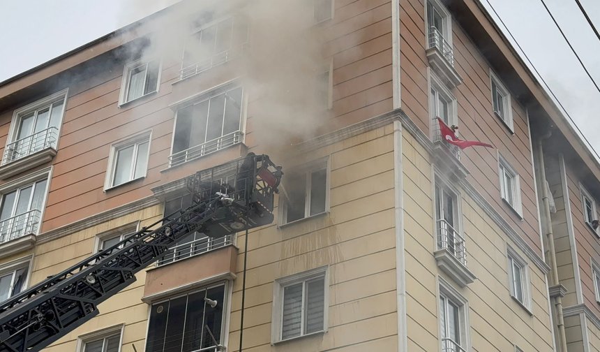 Samsun'da ev yangını: 1 kişi ağır yaralandı