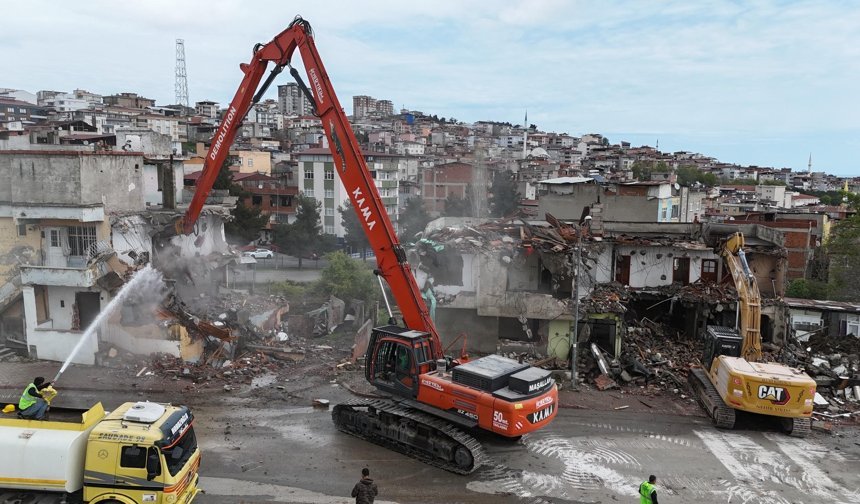 Samsun'da kentsel dönüşümde yıkımlar Anadolu Mahallesi'nde başladı