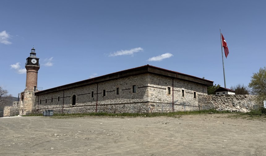 Sezar'ın 'Veni Vidi Vici' dediği Zile Kalesi'nde yağışlar nedeniyle hasar oluştu