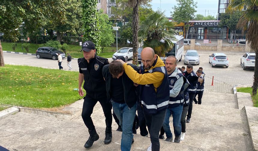 350 milyon liralık işlem hacimli 'yasa dışı bahis' operasyonunda 9 gözaltı