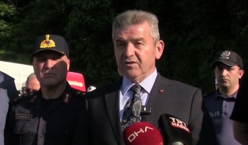 Artvin'de trafik denetimine katılan Vali Ergün'den sürücülere uyarı