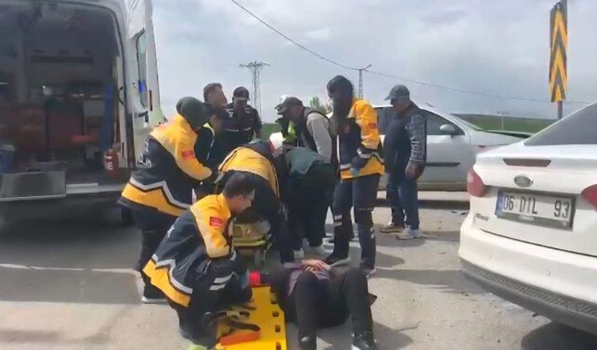 Çorum'da trafik kazası 3 yaralı