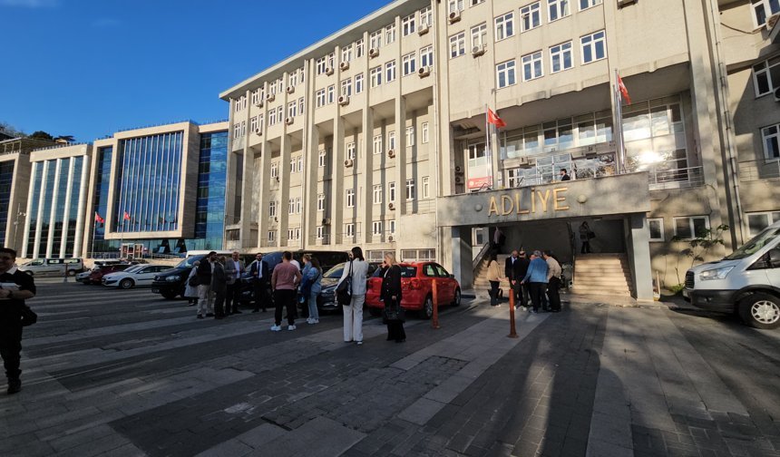 Devrek Belediyesi'ne yönelik 'yolsuzluk' davası başladı (2)