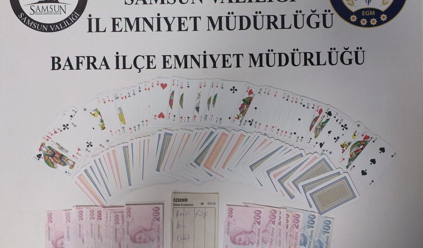 Samsun'da kıraathaneye kumar baskını: 5 kişiye 58 bin TL ceza