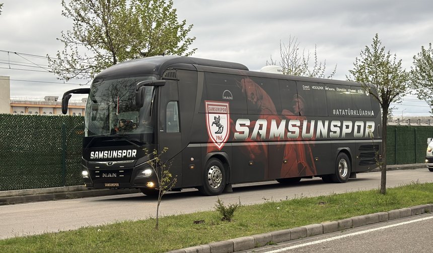 Samsunspor ve Galatasaray stadyuma geldi