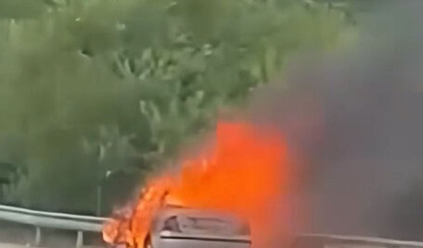 Tokat'ta seyir halindeki otomobil yandı