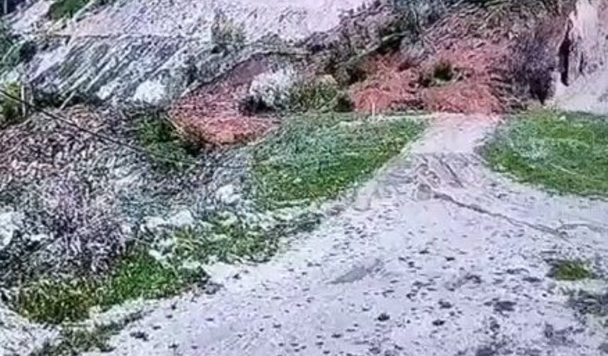 Tokat'ta toprak kayması kamerada