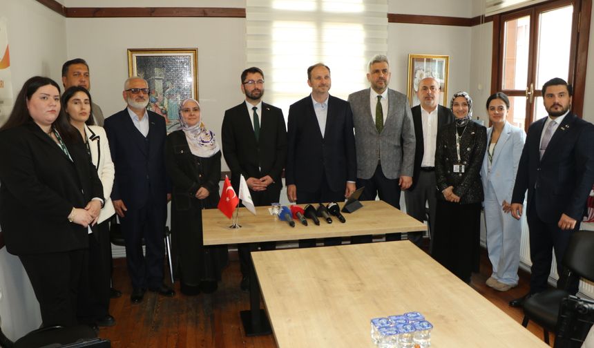 Yeşilay Genel Başkanı Dinç: Bağımlılıklara her yıl 75 milyar dolar kaybediyoruz