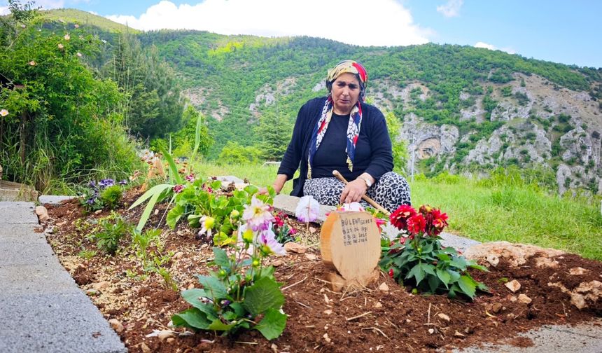 1'i bebek 4 evladı ve eşini kaybetti, torunları için ayakta
