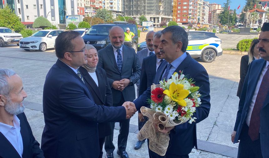 Bakan Tekin: OECD direktörü, Türkiye için 'Olağanüstü sıçrayış' ifadesini kullandı