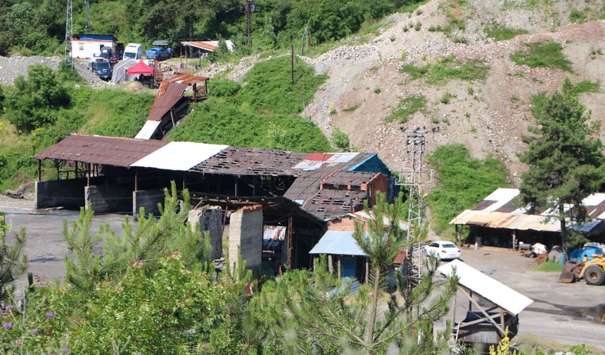 Madende göçük altında kalan işçiyi kurtarma çalışmaları 6'ncı gününde