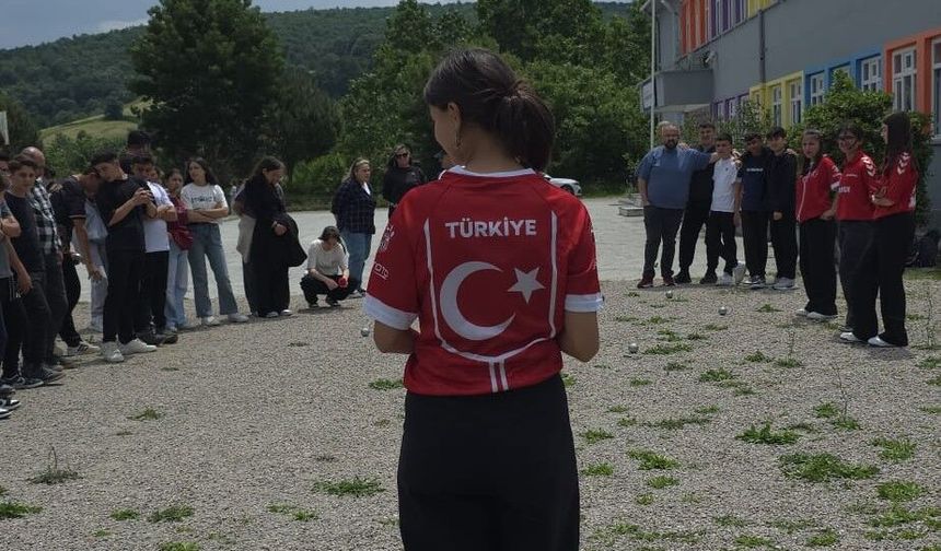 Samsunspor, okullara bocceyi tanıttı